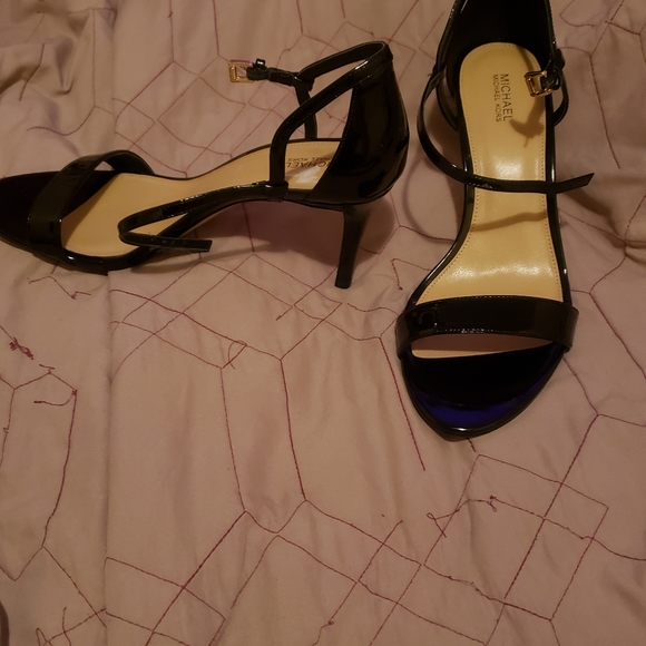 Michael Kors Shoes - Michael Kors Heels